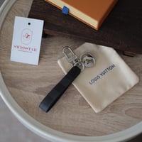 ميداليات لويس فيتون LF104