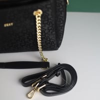 شنطة دكني كروس D110