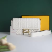 شنطة فندي نسائي F145