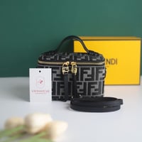 شنطة فندي نسائي F115