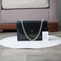 اسود