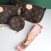 شنطة لويس فيتون ملتي بوشيت LF122