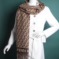 شال فندي F101