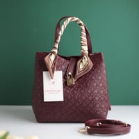 شنطة سي اتش كارولينا CH115