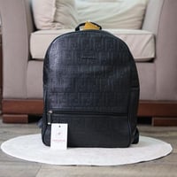 شنطة ضهر فندي F150