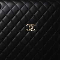 شنطة سفر شانيل C200