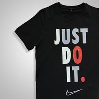 تيشرت أسود JUST DO IT + بنطلون رصاصي N09