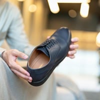 حذاء (CLASSIC) Oxford جلد بقر طبيعي باللون الكحلي