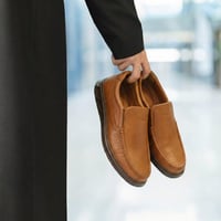 حذاء (DAILY) Comfort جلد بقر طبيعي باللون الجملي