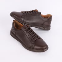 حذاء (DAILY) Sneakers جلد بقر طبيعي باللون البني