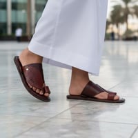 حذاء سعودي مودرن بريميوم فليكس باللون العنابي 1rd...