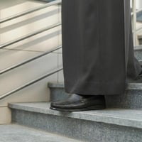 حذاء (DAILY) SLIP-ON فلات جلد بقر طبيعي باللون الأ...