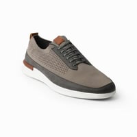 حذاء (DAILY) كاجول عصري بتصميم عملي باللون الرمادي