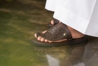 حذاء سعودي مودرن بريميوم فليكس باللون العودي 1st C...