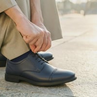 حذاء (CLASSIC) Oxford جلد بقر طبيعي باللون الكحلي