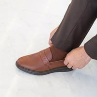 حذاء (DAILY) Comfort جلد بقر طبيعي باللون الجملي