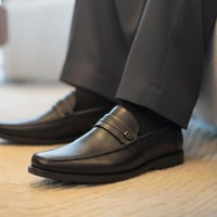 حذاء (CLASSIC) Dressجلد بقر طبيعي باللون الأسود