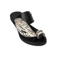 حذاء نسائي مودرن PRO متعدد النقشات