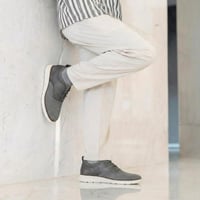 حذاء (DAILY) كاجول عصري بتصميم فاخر باللون الرمادي