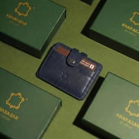 محفظة مودرن باللون الكحلي