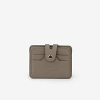 محفظة مودرن باللون البيج