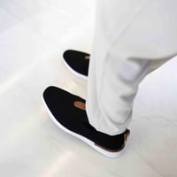 حذاء (DAILY) كاجول عصري بتصميم عملي باللون الأسود