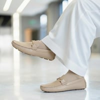 حذاء (DAILY) عملي بجلد فاخر اللون البيج