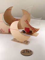 6 استاند هلال اكريلك