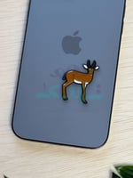 ملصق معدن غزال