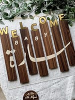 تعليقة لوح خشبي بالاسم