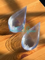 صحون بلاستيك دمعة