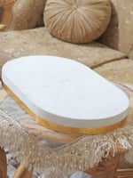 قاعدة تنسيق خشب مغلف مخمل سكري