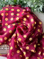 قماش شالكي أحمر عودي