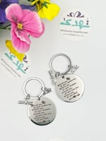 ميدالية ( Behind you )