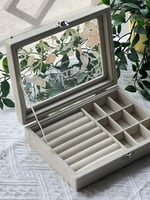 هدية بوكس تنظيم اكسسوارات