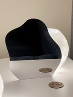 درزن 12 مرايا مموج اكريلك بدون قاعدة