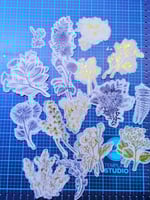 60 استكر الزهور الذهبيه