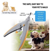 مقص الأظافر الآمن مع LED ومكبر