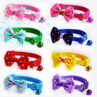 فيونكة منقطة مع جرس