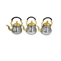 ابريق معدن زينة