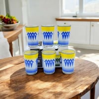 كاس عصير غضار أزرق