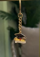 سلاسل وميداليات التخرج