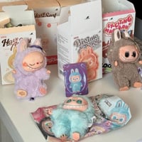 دمية لابوبو الشهيرة