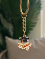 سلاسل وميداليات التخرج