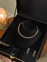 طقم اكسسوار ذهبي A1483