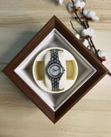 ساعة كريستال W31