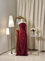 6397- فستان دانتيل فاخر بتصميم سترابلس