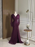 6729- فستان دانتيل عودي طويل بتصميم راقٍ وفخم