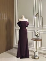 6741- فستان عودي سادة بتصميم أوف شولدر