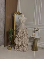 6799 -فستان سهرة مطرّز مع شال فاخر